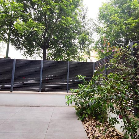 Bajo Luminoso En Barrio De Nervion Daire Sevilla Dış mekan fotoğraf